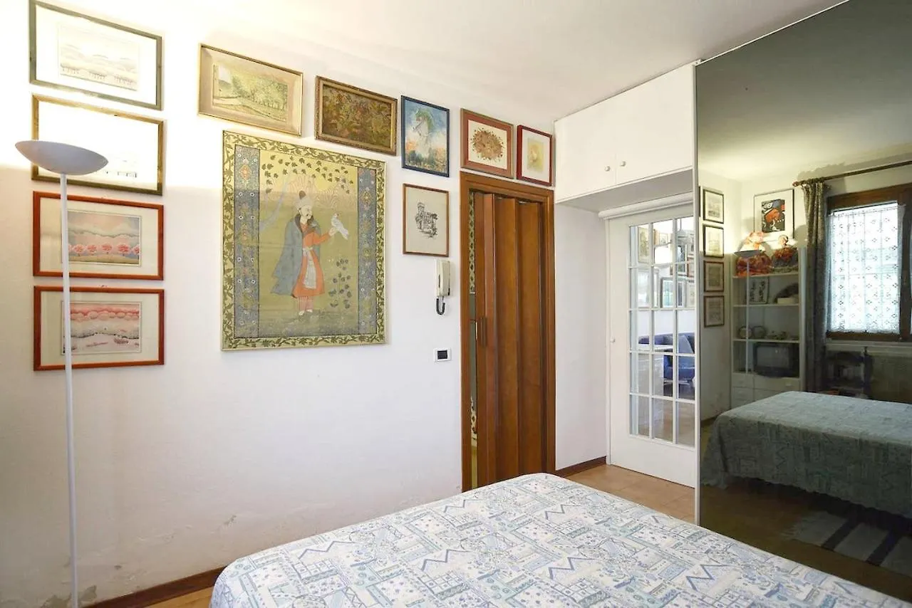 Charming Pacengo Garden Apartment Pacengo Di Lazise