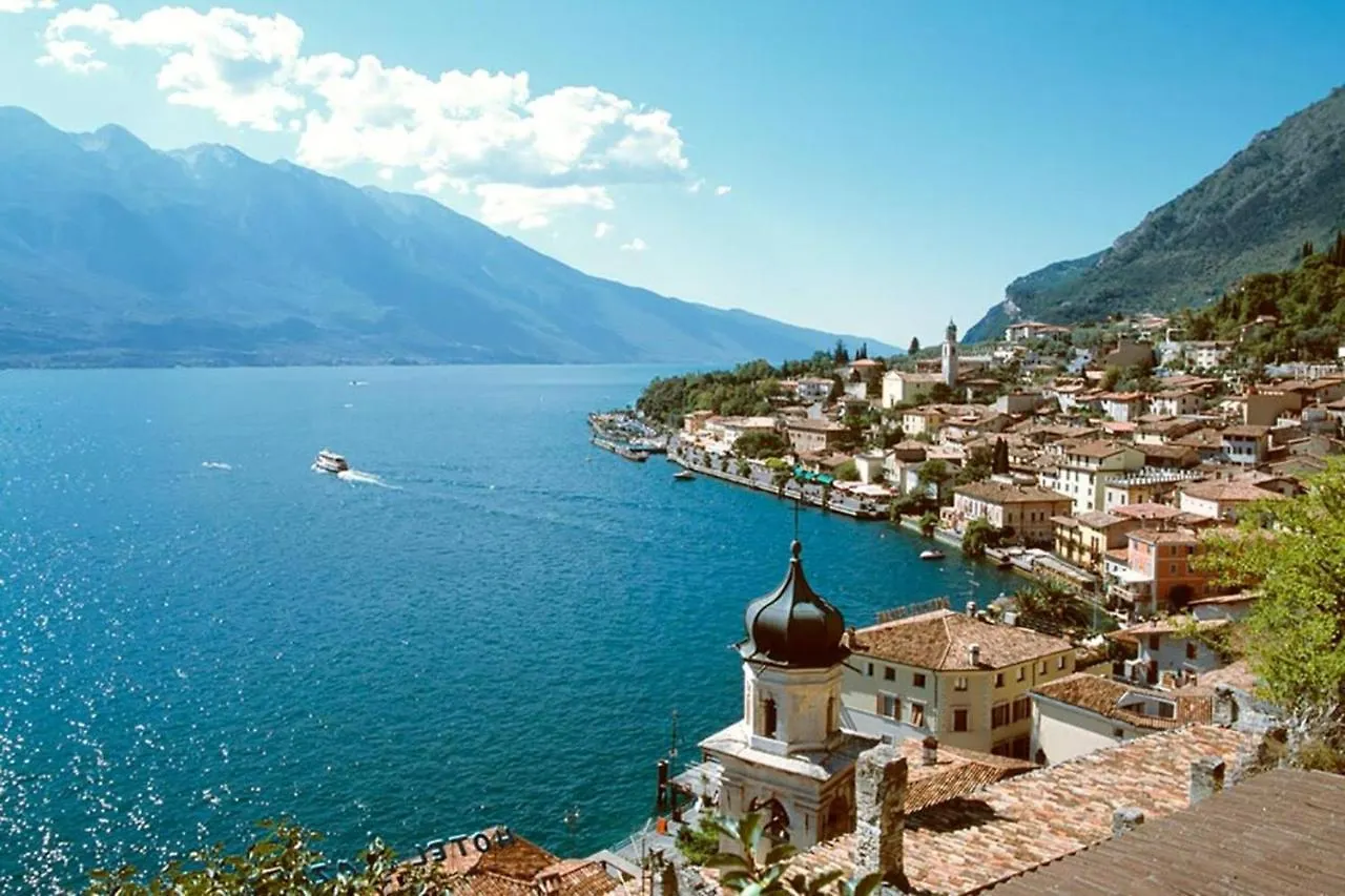 Charming Pacengo Garden Apartment Pacengo Di Lazise