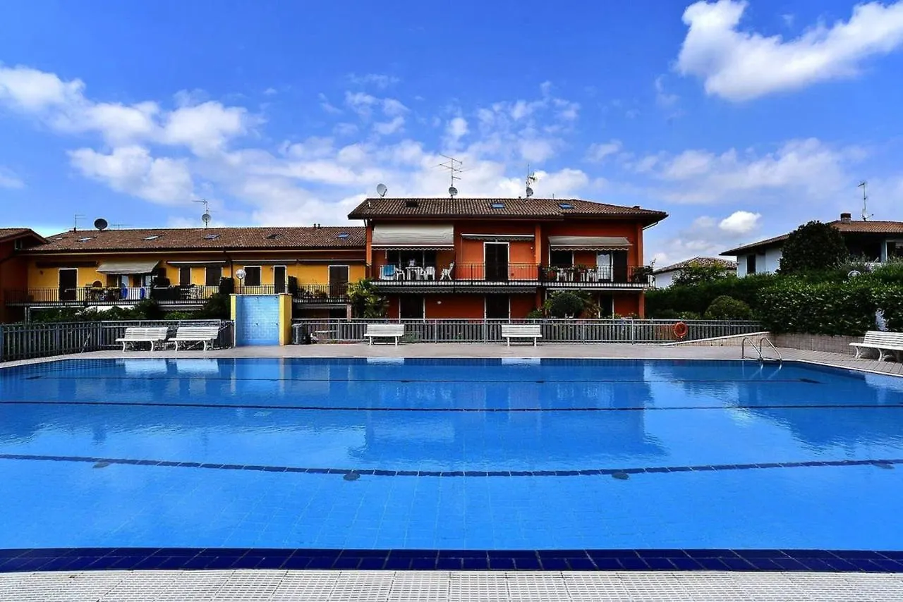 Charming Pacengo Garden Apartment Pacengo Di Lazise